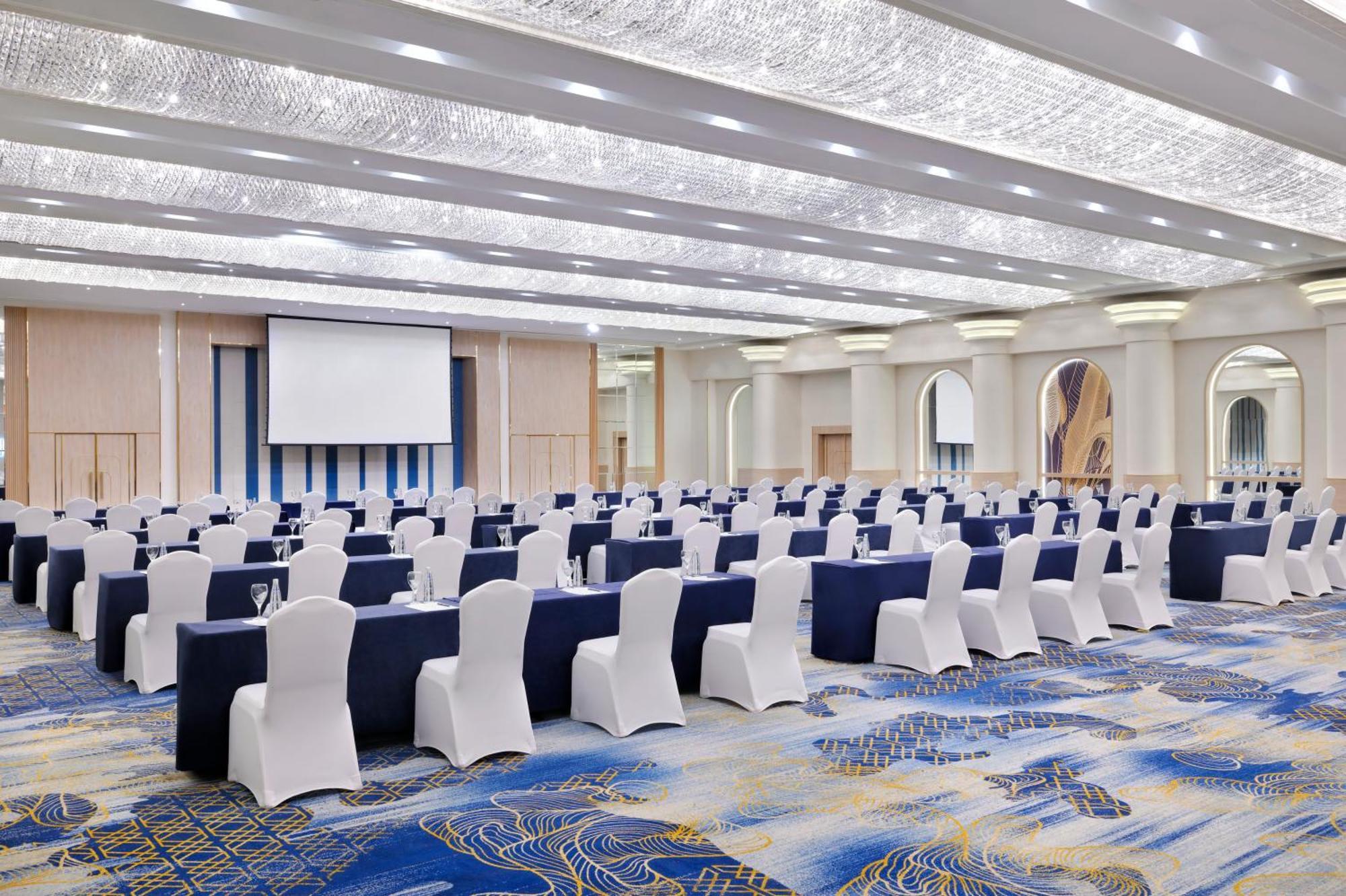Crowne Plaza Dubai Deira By Ihg Hotel Eksteriør billede The Grand Ballroom